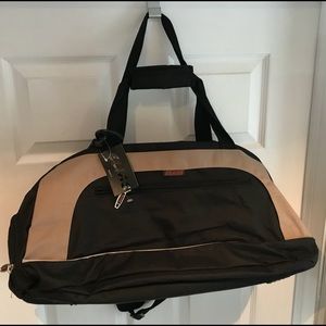 Elias duffle bag weekend gym new